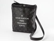LOUIS VUITTON(ルイ・ヴィトン)　モノグラム･エクリプス ナノバッグ M43418