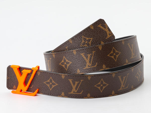 LOUIS VUITTON(ルイ・ヴィトン)ベルトサンチュール・LVシェイプ MP216  