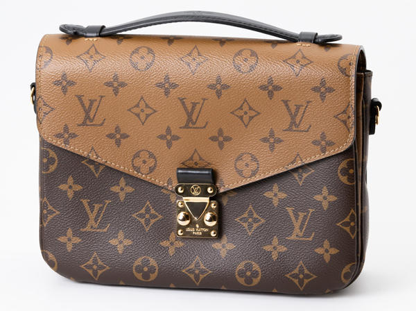 Louis Vuitton ルイ ヴィトン モノグラム メティス MMポシェット