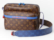 LOUIS VUITTON(ルイ・ヴィトン) モノグラム メッセンジャー PM M43843