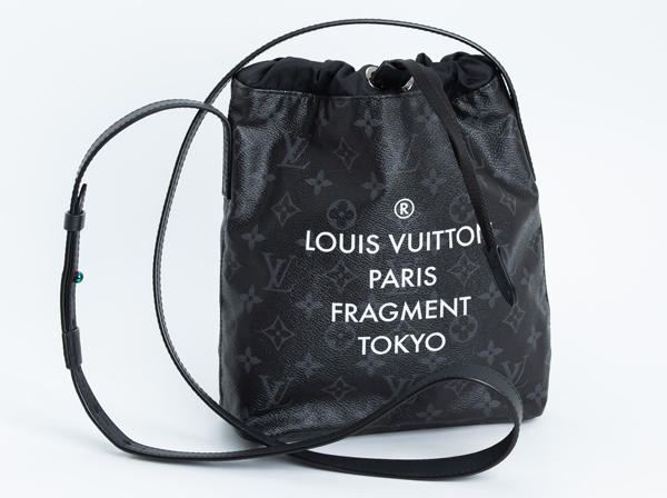 LOUIS VUITTON(ルイ・ヴィトン)モノグラム･エクリプス ナノバッグ M43418