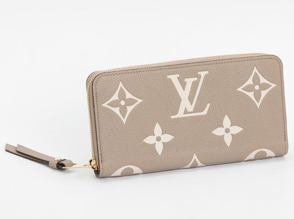 LOUIS VUITTON(ルイ・ヴィトン) モノグラムアンプラント ジッピー・ウォレット M69794