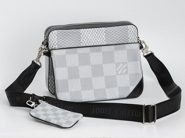 LOUIS VUITTON(ルイ・ヴィトン)トリオメッセンジャー N50027