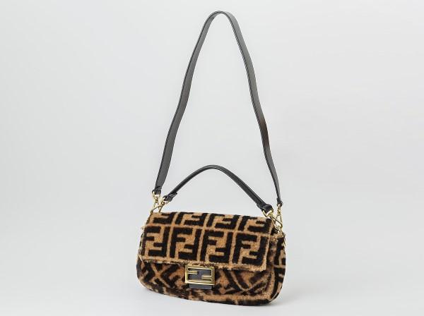 FENDI(フェンディ)バゲット  8BR600A8HPF180S