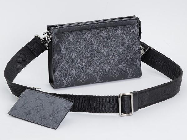 LOUIS VUITTON(ルイ・ヴィトン)モノグラム　エクリプス ガストン･ウェアラブル ウォレット M81124