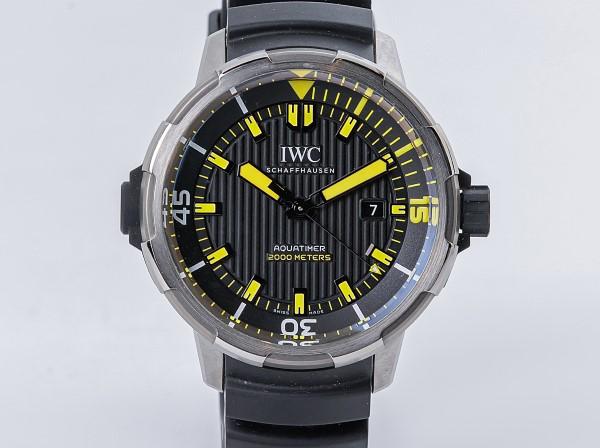 IWC(アイダブリューシー)アクアタイマー・オートマティック 2000 IW358001