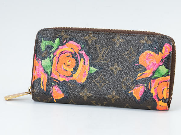 LOUIS VUITTON(ルイ・ヴィトン) モノグラム　ローズ ジッピーウォレット M93759