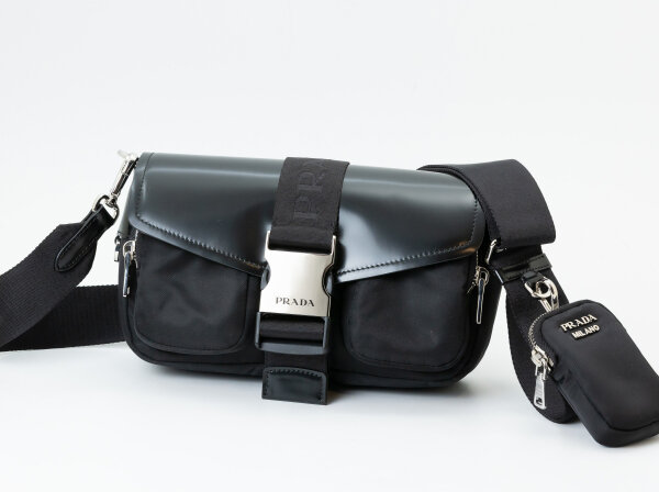 PRADA (プラダ) ショルダーバッグ 1BD295