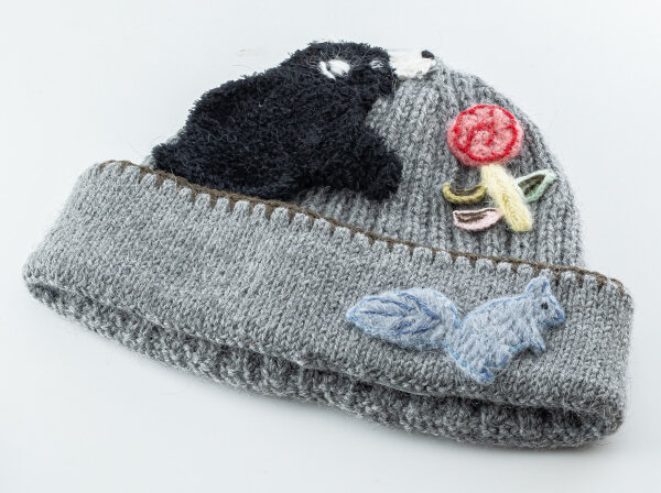 LOEWE(ロエベ)ニット帽 スナ・フジタコラボレーション