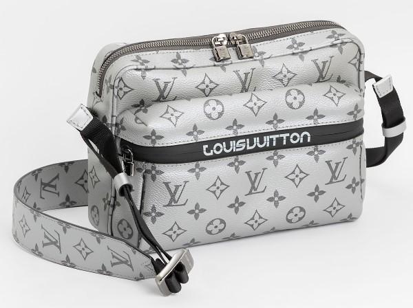 LOUIS VUITTON(ルイ・ヴィトン)モノグラム・リフレクト メッセンジャーPM M43859