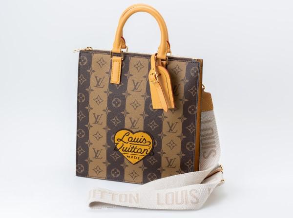 LOUIS VUITTON(ルイ・ヴィトン)M45969 モノグラム サックプラ メッセンジャー LVスクエアード