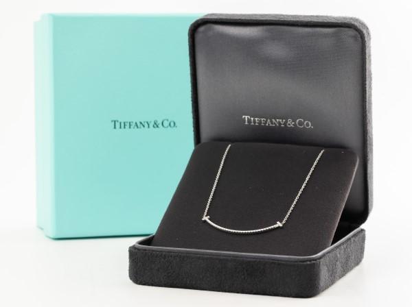Tiffany & Co. (ティファニー)  K18WGダイヤモンドネックレス Tスマイル(スモール)