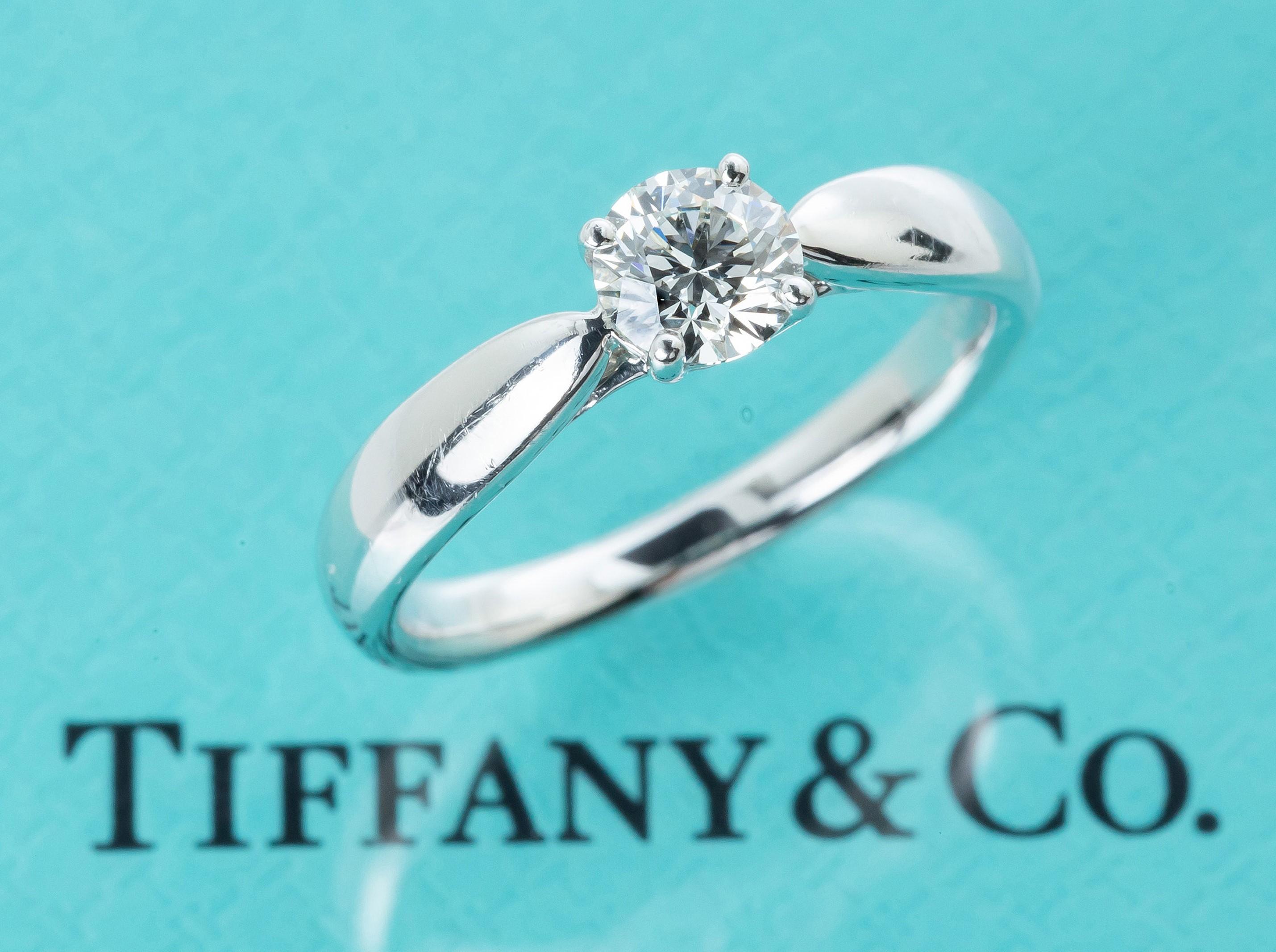 Tiffany & Co. (ティファニー) リング　PT950 ダイヤモンド