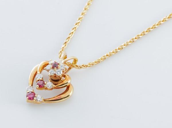 WALTHAM(ウォルサム)750YG ネックレス ルビー ダイヤモンド