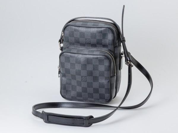 LOUIS VUITTON(ルイ・ヴィトン)ダミエ グラフィット レム N41446
