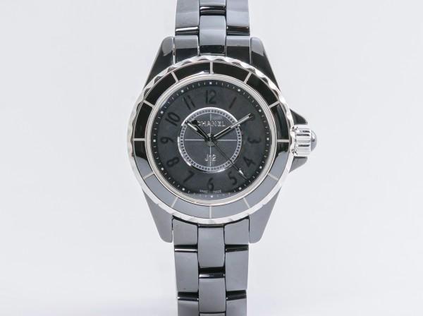 CHANEL (シャネル) J12 H4196
