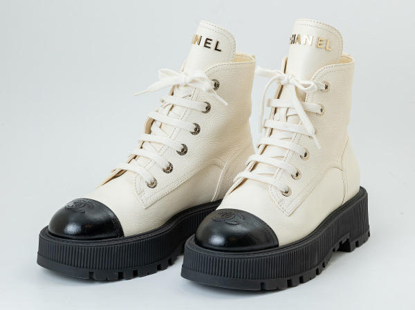 CHANEL (シャネル)  ブーツ G45124