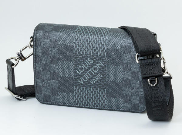 LOUIS VUITTON(ルイ・ヴィトン) ダミエ グラフィット ステュディオ メッセンジャー N50013