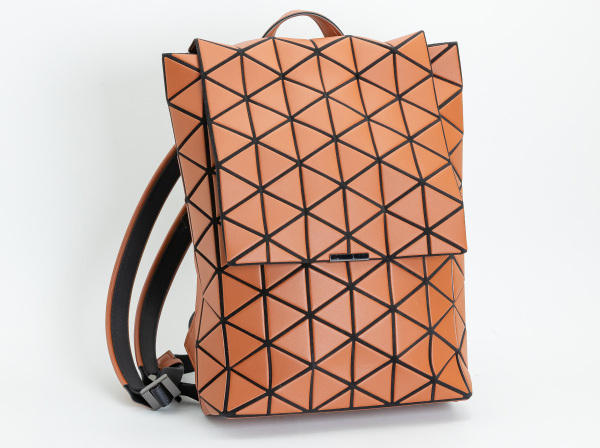 BAO BAO(バオバオ) リュック  BB28AG291/フラップバックパック