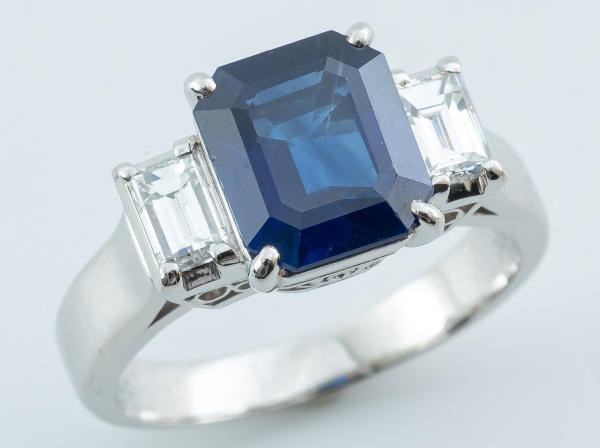 Pt900 サファイア ダイヤモンド リング