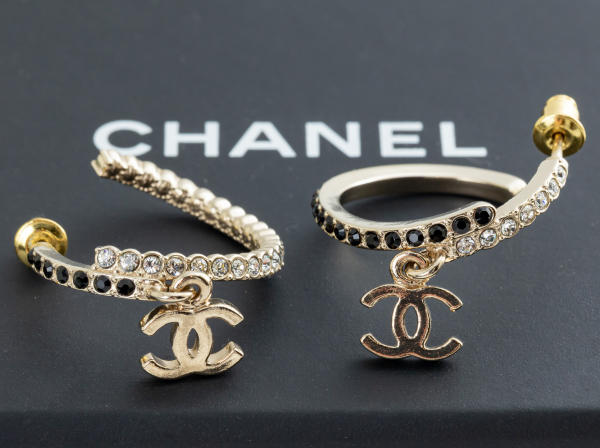 CHANEL (シャネル) ピアス GP ココ シルバー×ゴールド AB9195 B09007 NK077