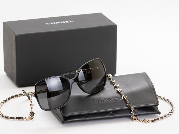 CHANEL (シャネル) サングラス A40911 X06074 S2214/5210-Q-A c.622