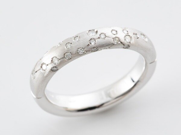 REPOSSI(レポシ)Pt950 リング ダイヤモンド