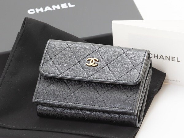 CHANEL (シャネル) スモール フラップ ウォレット AP4951 B22099 94305