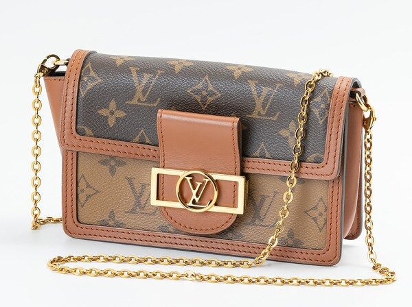LOUIS VUITTON(ルイ・ヴィトン)モノグラム・リバース ポルトフォイユ・ドーフィーヌ M68746