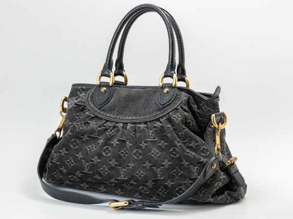LOUIS VUITTON(ルイ・ヴィトン) モノグラム・デニム ネオ・カビィ MM M95351