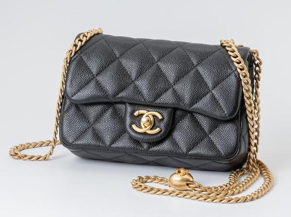 CHANEL (シャネル)マトラッセ チェーンショルダー AS3828