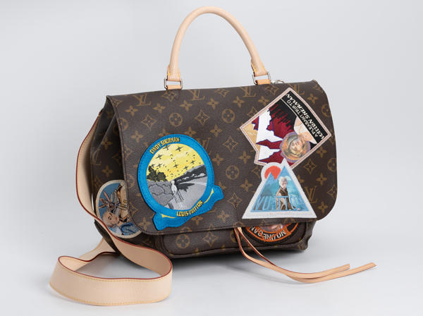 LOUIS VUITTON(ルイ・ヴィトン)モノグラム カメラメッセンジャー M40287